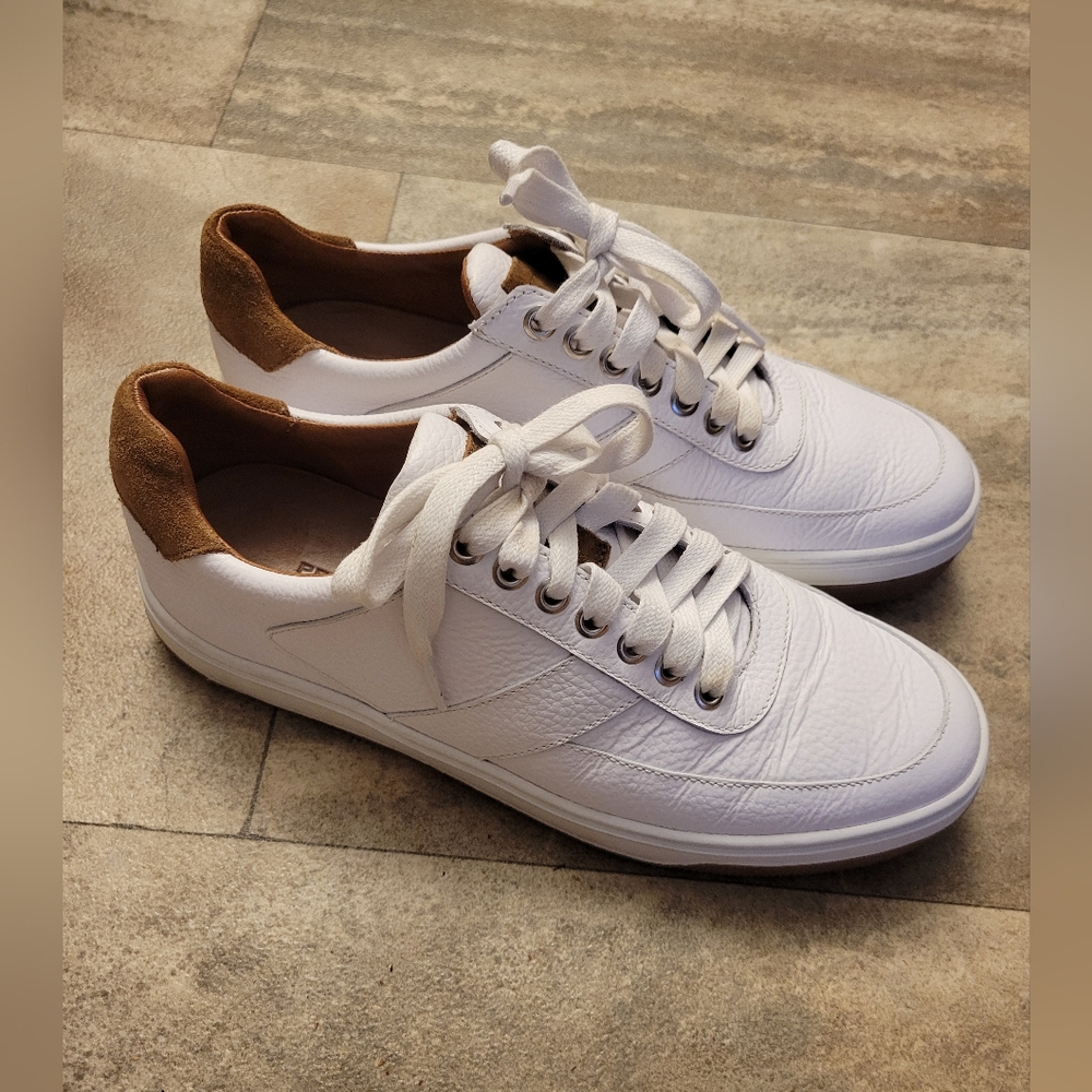 Peter Millar Vantage Pebble grain sneakers Size 8M